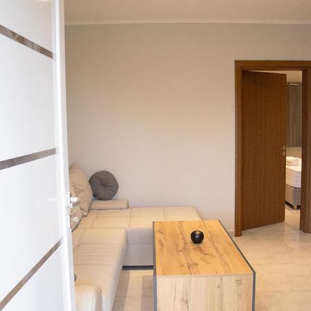 Esperas Apartments Chaidefto エクステリア 写真